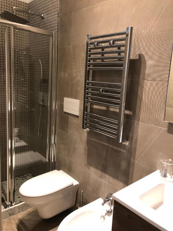 Elena Rooms Taranto Eksteriør billede