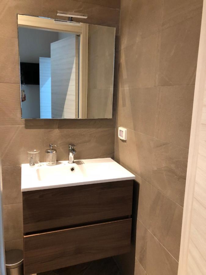 Elena Rooms Taranto Eksteriør billede