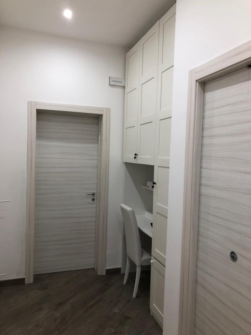 Elena Rooms Taranto Eksteriør billede